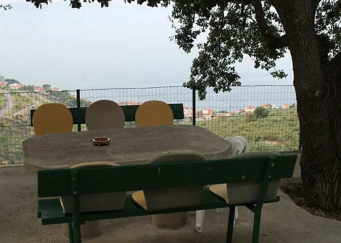 Davorka * Podgora (Split-Dalmatia)