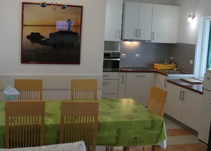 Davorka * Podgora (Split-Dalmatia)